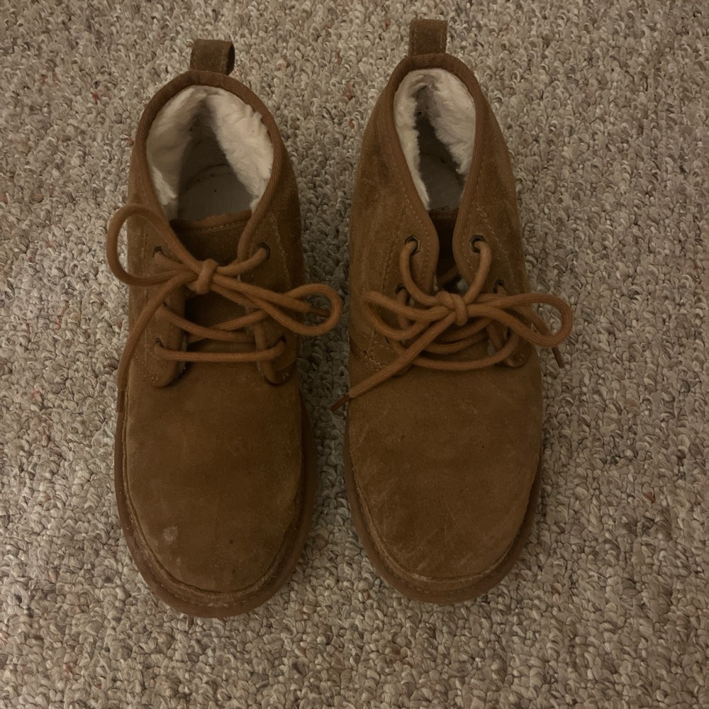 Chestnut Uggs